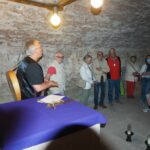 Am Grab von Friedrich Spe